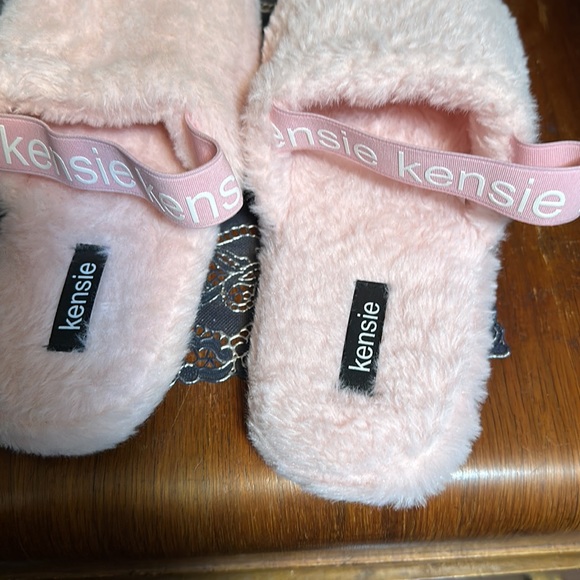 Kenzie slippers - Picture 3 of 7